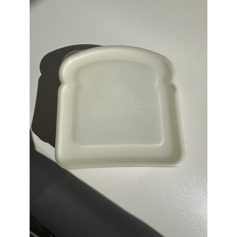 Lot Of 4 Wonder Bread Sandwich Container 2010‎